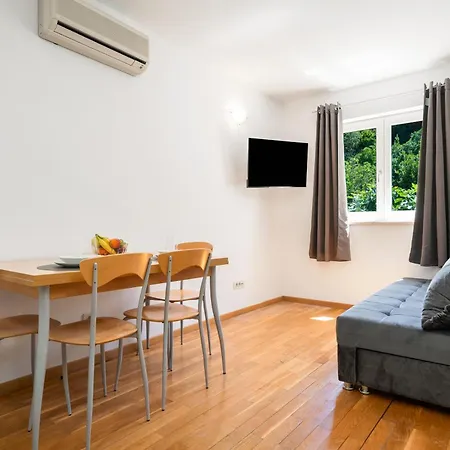 Sea Star Apartment Omis