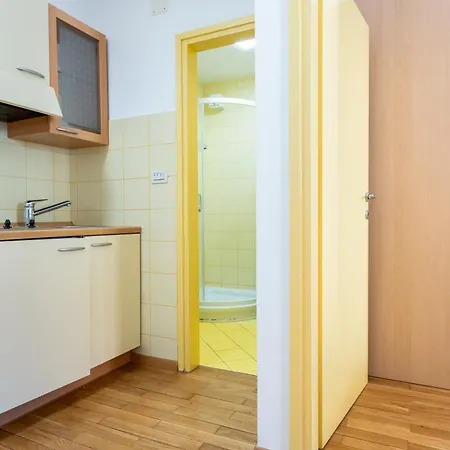 Sea Star Apartment