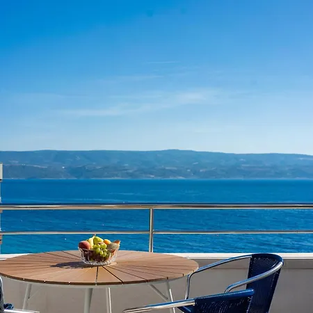 Sea Star Apartment